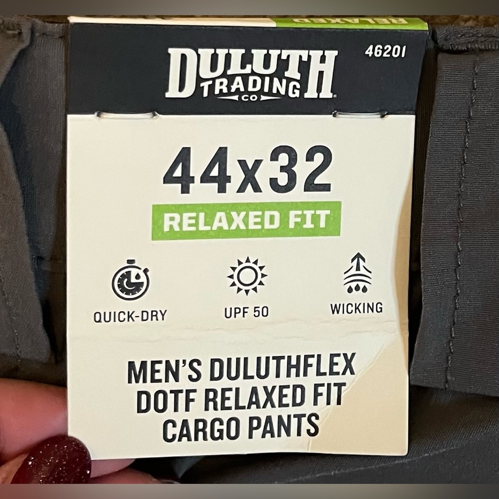 Duluth Trading Co Dry on the Fly Relaxed Fit Cargo Pants size 44/32 - Picture 7 of 10